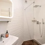 90sqm 2br Biz Loft - 5min Station