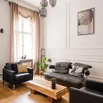 Apartmán 90sqm 2br Biz Loft - 5min Station