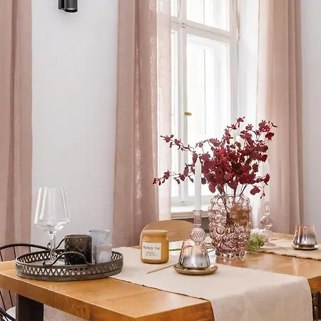 90sqm 2br Biz Loft - 5min Station Berlin