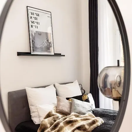 90sqm 2br Biz Loft - 5min Station Berlijn