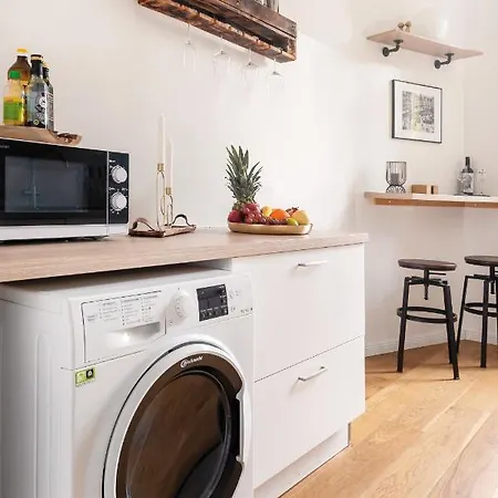 Lägenhet 90sqm 2br Biz Loft - 5min Station *